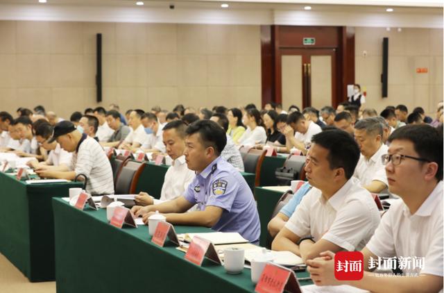 芜湖鸠江区政府地址_芜湖鸠江区政府搬迁_芜湖市鸠江区官网