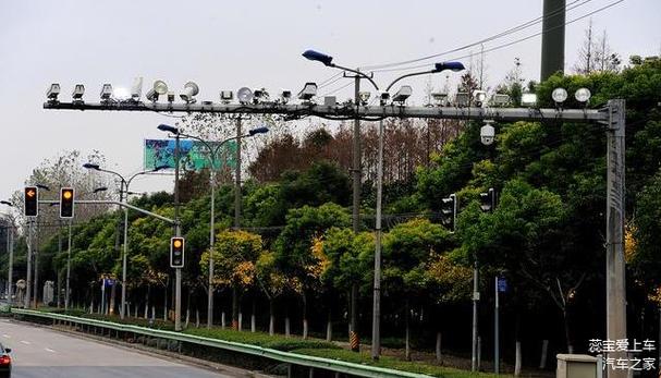 沈阳电子警察交通违章查询_沈阳电子警察违章_违章沈阳警察电子举报